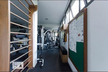 Apartamento à venda com 44m², 1 quarto e 1 vagaAcademia