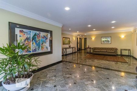 Apartamento à venda com 44m², 1 quarto e 1 vagaHall de Entrada