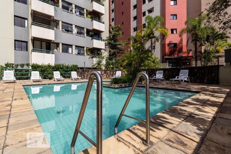 Apartamento à venda com 44m², 1 quarto e 1 vagaPiscina