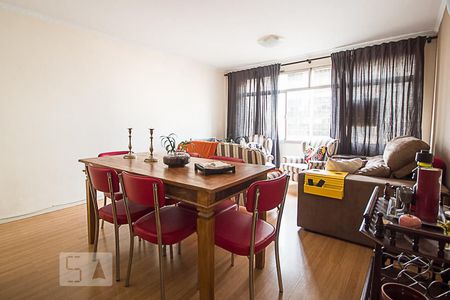 Apartamento à venda com 92m², 2 quartos e 1 vagaSala