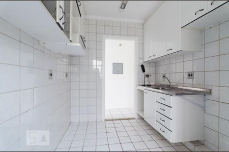 Apartamento para alugar com 95m², 3 quartos e 2 vagas Apartamento para alugar com 95m², 3 quartos e 2 vagasCozinha
