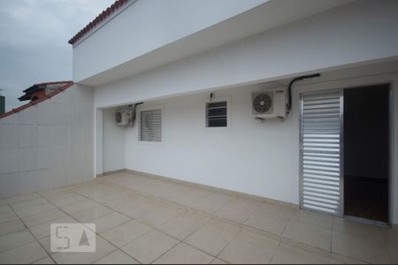 Apartamento para alugar com 50m², 2 quartos e sem vaga Apartamento para alugar com 50m², 2 quartos e sem vagaSacada