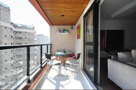 varanda de apartamento à venda com 4 quartos, 148m² em Vila Andrade, São Paulo