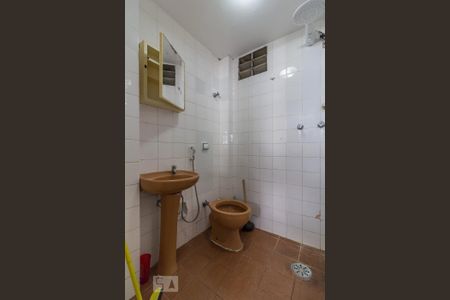 Banheiro de apartamento para alugar com 1 quarto, 40m² em Vila Buarque, São Paulo