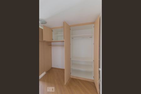 Quarto 1 de apartamento para alugar com 2 quartos, 51m² em Vila Vermelha, São Paulo