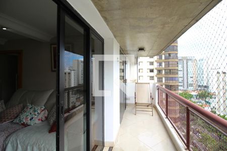 Varanda de apartamento para alugar com 4 quartos, 140m² em Indianópolis, São Paulo