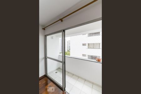 Sacada de apartamento para alugar com 2 quartos, 65m² em Vila Guarani (z Sul), São Paulo