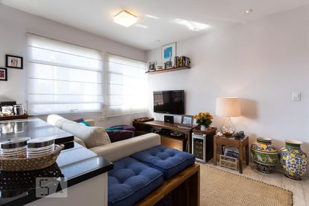 Apartamento para alugar com 70m², 2 quartos e 1 vaga Apartamento para alugar com 70m², 2 quartos e 1 vagaSala