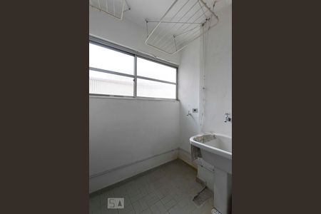 Apartamento para alugar com 61m², 1 quarto e sem vagaLavanderia