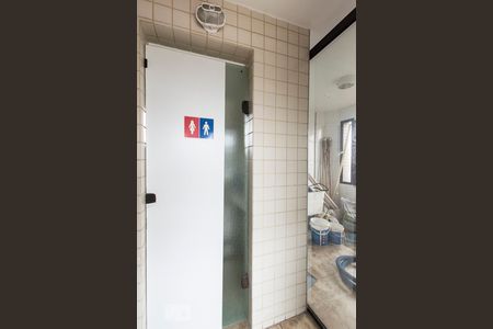 Apartamento à venda com 651m², 4 quartos e 4 vagasBanheiros da cobertura