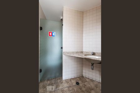 Apartamento à venda com 651m², 4 quartos e 4 vagasBanheiros da cobertura