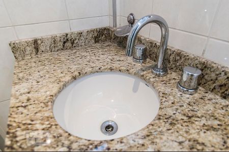 Apartamento à venda com 651m², 4 quartos e 4 vagasBanheiro da suíte 2