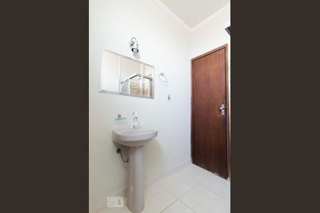 Banheiro de apartamento à venda com 2 quartos, 80m² em Jardim Chapadão, Campinas