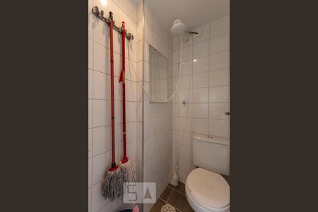 Apartamento para alugar com 75m², 3 quartos e 2 vagas Apartamento para alugar com 75m², 3 quartos e 2 vagasBanheiro de serviço