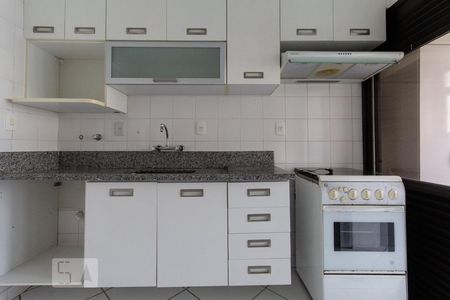 Apartamento para alugar com 75m², 3 quartos e 2 vagas Apartamento para alugar com 75m², 3 quartos e 2 vagasCozinha