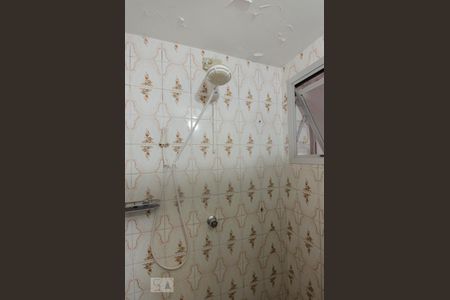 Banheiro de apartamento à venda com 2 quartos, 60m² em Santa Teresinha, São Paulo