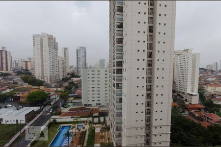 Vista Sala de apartamento à venda com 2 quartos, 60m² em Santa Teresinha, São Paulo