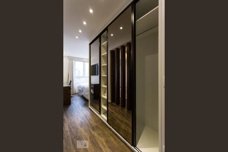 Apartamento à venda com 69m², 1 quarto e 1 vagaSuíte