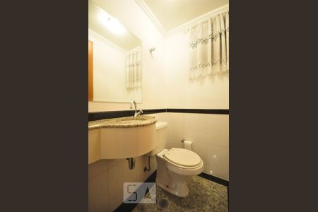 lavabo de apartamento para alugar com 4 quartos, 119m² em Vila Suzana, São Paulo