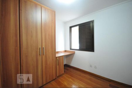 quarto 1 de apartamento para alugar com 4 quartos, 119m² em Vila Suzana, São Paulo