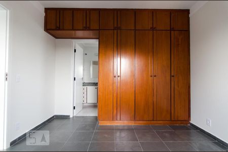 Quarto de apartamento à venda com 1 quarto, 52m² em Botafogo, Campinas