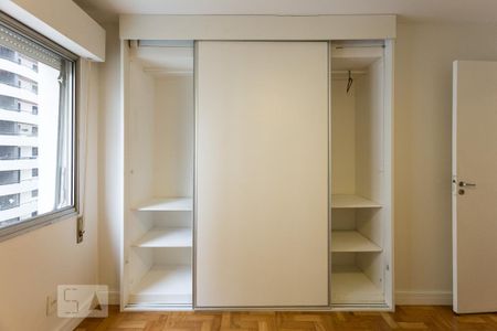 Apartamento para alugar com 80m², 2 quartos e 1 vaga Apartamento para alugar com 80m², 2 quartos e 1 vagaQuarto 1