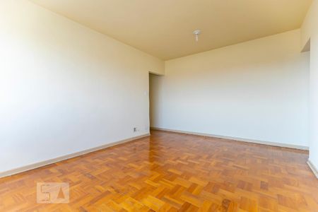 Sala de apartamento para alugar com 2 quartos, 80m² em Vila Alexandria, São Paulo