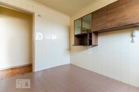 Apartamento para alugar com 80m², 2 quartos e 2 vagas Apartamento para alugar com 80m², 2 quartos e 2 vagasCozinha