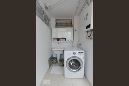 Apartamento à venda com 200m², 3 quartos e 1 vagaLavanderia