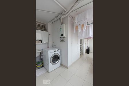 Apartamento à venda com 200m², 3 quartos e 1 vagaLavanderia