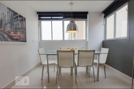 Apartamento à venda com 200m², 3 quartos e 1 vagaCozinha