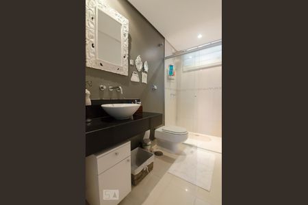 Apartamento à venda com 200m², 3 quartos e 1 vagaBanheiro