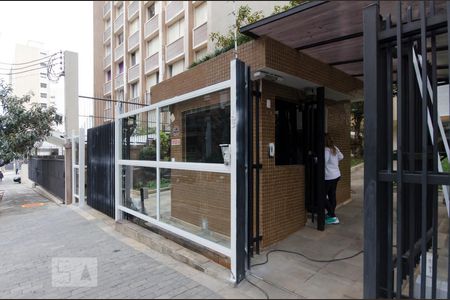 Apartamento à venda com 200m², 3 quartos e 1 vagaFachada