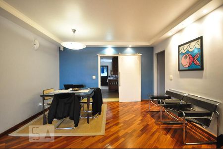 mesa de jantar de apartamento para alugar com 3 quartos, 138m² em Vila Sônia, São Paulo