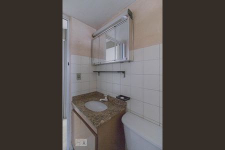 Banheiro de apartamento para alugar com 2 quartos, 65m² em Tatuapé, São Paulo