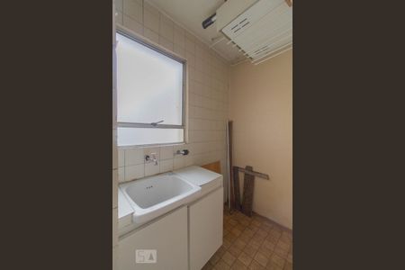 Apartamento para alugar com 65m², 2 quartos e 1 vagaArea de Serviço