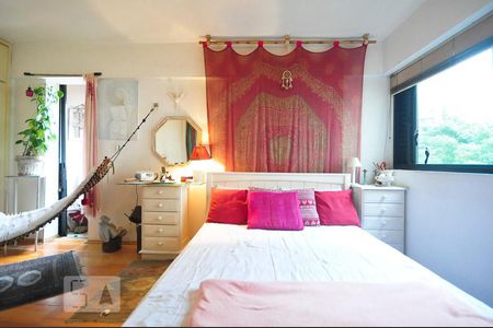 Apartamento para alugar com 53m², 1 quarto e 1 vagasuíte 