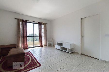 Sala de apartamento para alugar com 3 quartos, 80m² em Vila Indiana, São Paulo