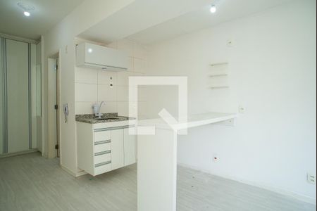 Cozinha de kitnet/studio para alugar com 1 quarto, 26m² em Bela Vista, São Paulo