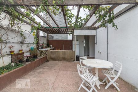 Apartamento para alugar com 95m², 1 quarto e sem vagaCobertura
