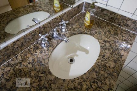 Pia de apartamento à venda com 1 quarto, 42m² em Cerqueira César, São Paulo