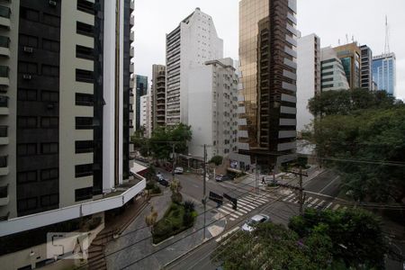 Vista da sala de apartamento à venda com 1 quarto, 42m² em Cerqueira César, São Paulo