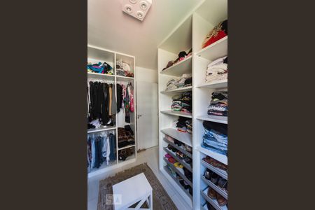 Closet de apartamento à venda com 2 quartos, 62m² em Barra Funda, São Paulo