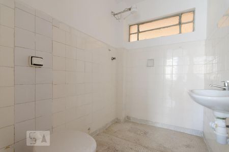 Banheiro de kitnet/studio para alugar com 1 quarto, 35m² em Campos Elíseos, São Paulo
