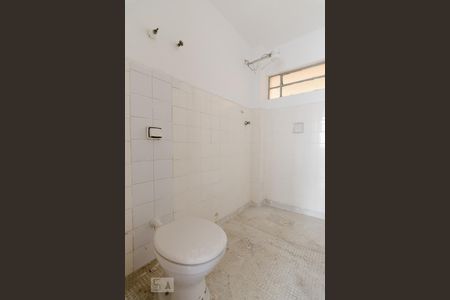 Banheiro de kitnet/studio para alugar com 1 quarto, 35m² em Campos Elíseos, São Paulo