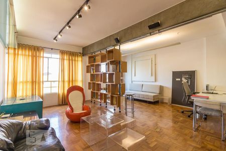 Apartamento à venda com 90m², 1 quarto e sem vaga Apartamento à venda com 90m², 1 quarto e sem vagaSala