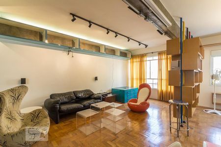 Apartamento à venda com 90m², 1 quarto e sem vaga Apartamento à venda com 90m², 1 quarto e sem vagaSala