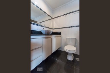 Apartamento para alugar com 145m², 3 quartos e 3 vagasBanheiro da suíte 3