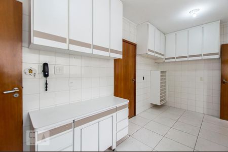 Apartamento para alugar com 145m², 3 quartos e 3 vagasCozinha