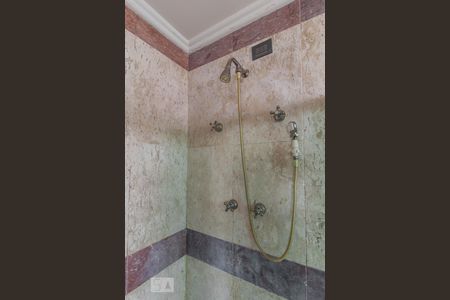 Apartamento para alugar com 280m², 4 quartos e 3 vagas Apartamento para alugar com 280m², 4 quartos e 3 vagasBanheiro Suite 1